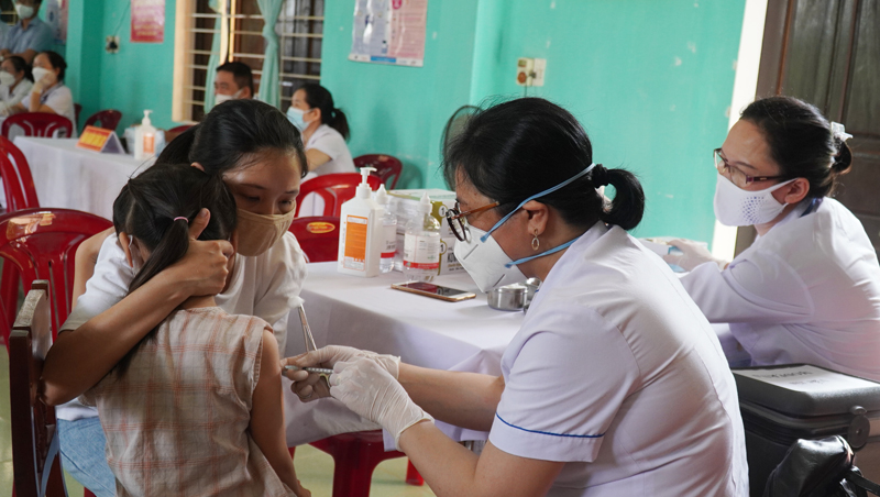 "Vắc xin phòng Covid-19 là vũ khí quan trọng hàng đầu để bảo vệ sức khỏe, tính mạng của người dân"