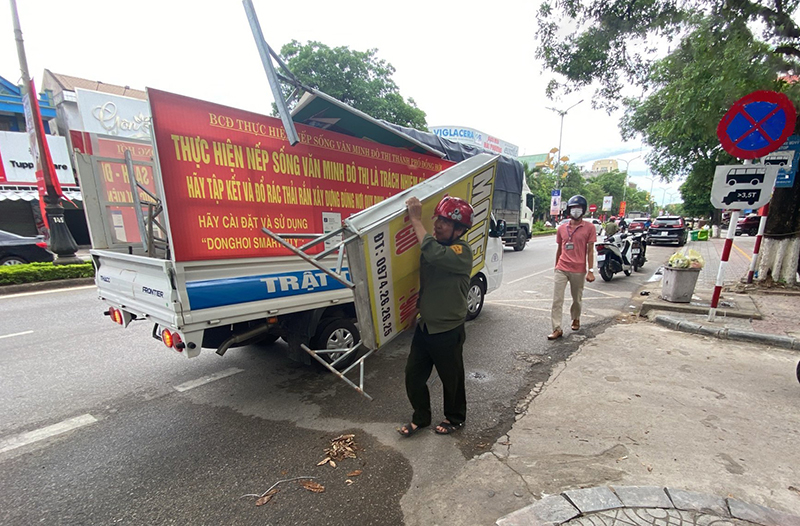 TP. Đồng Hới: Tăng cường chấn chỉnh trật tự đô thị