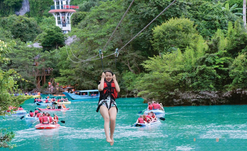 Quảng Bình thuộc miền nào? Vi vu khám phá vẻ đẹp Quảng Bình cùng Dulichkhatvongviet.com
