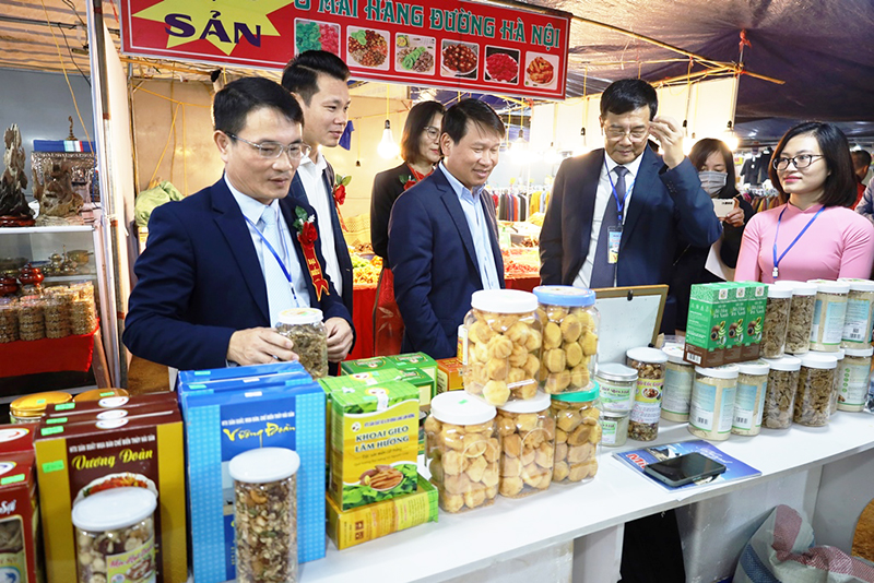 Hội chợ - nơi kết nối giao thương, lan tỏa hàng Việt