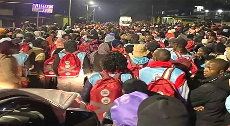 Kenya: Chen lấn vào sân vận động, hơn 100 người thương vong