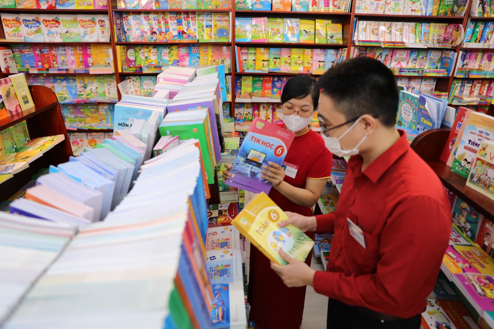 Các trường học được tự chọn sách giáo khoa từ ngày 12/2