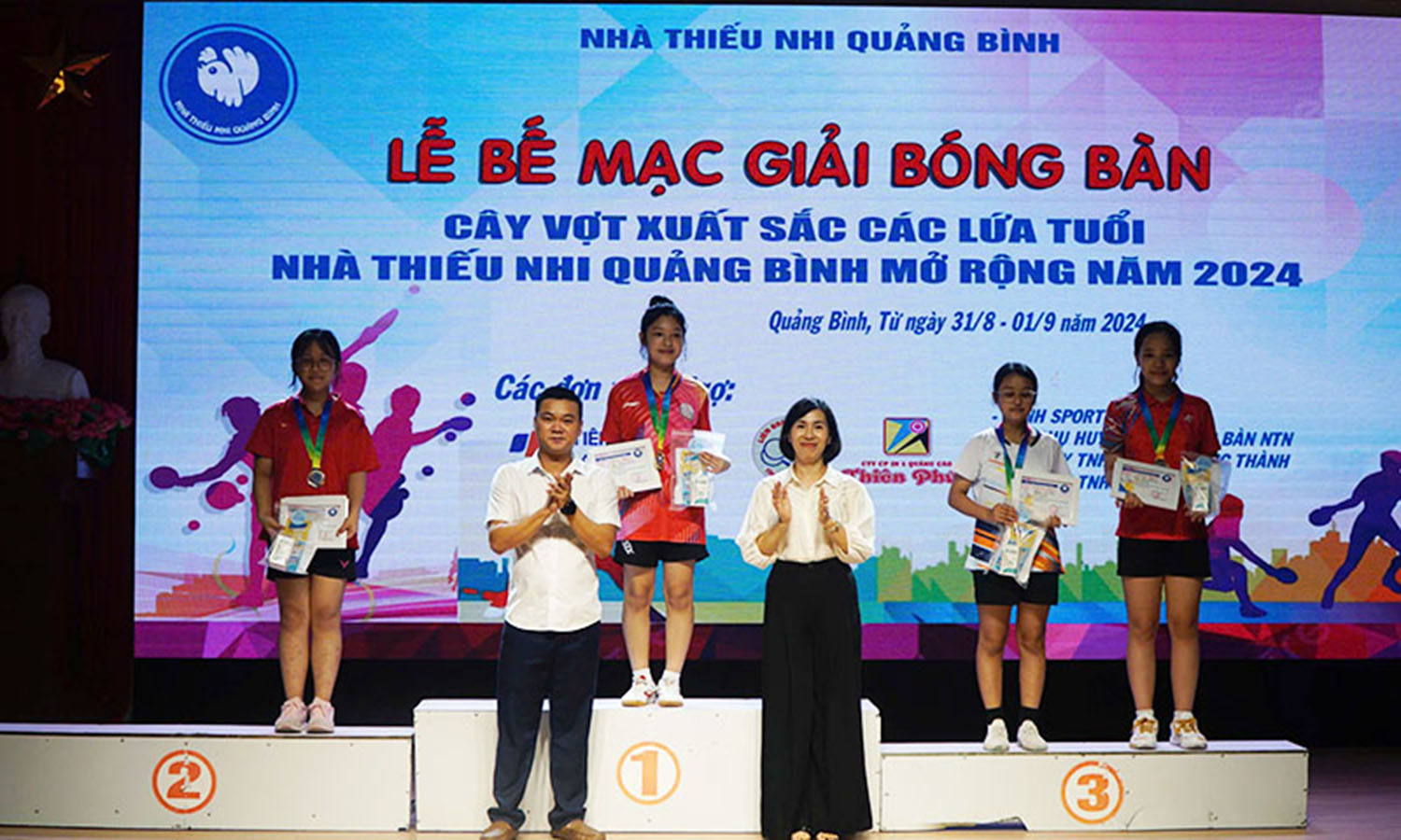 Bế mạc giải bóng bàn cây vợt xuất sắc các lứa tuổi