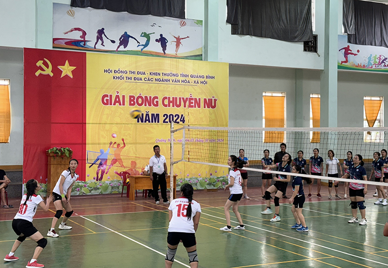 Khai mạc giải bóng chuyền nữ khối thi đua các ngành Văn hóa-Xã hội