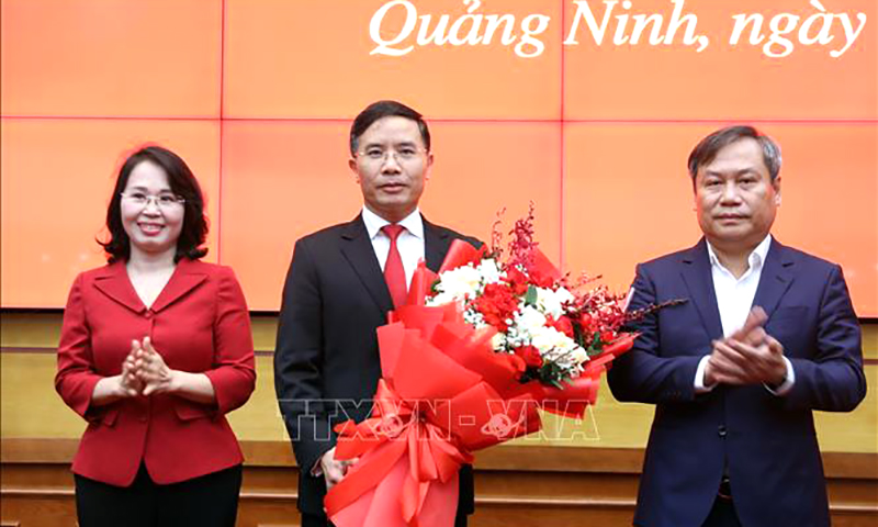Nghị quyết của Ủy ban Thường vụ Quốc hội về công tác cán bộ