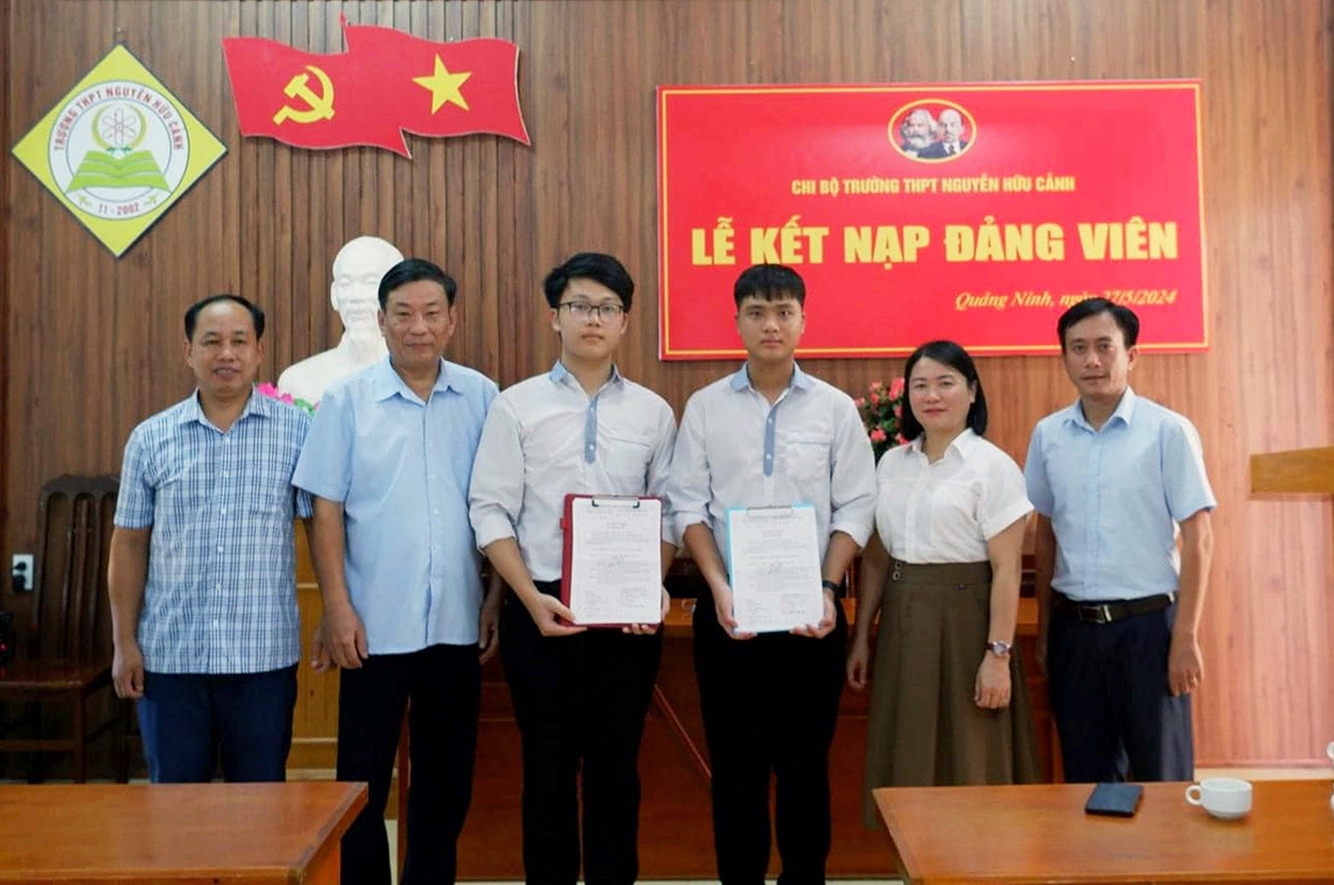 Quảng Ninh: Kết nạp 184 đảng viên mới