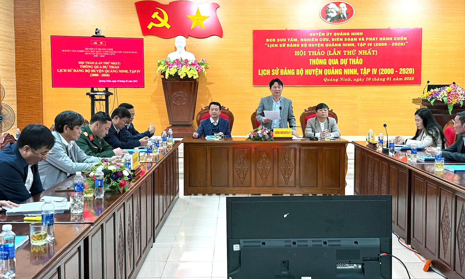 Hội thảo thông qua dự thảo cuốn sách Lịch sử Đảng bộ huyện Quảng Ninh