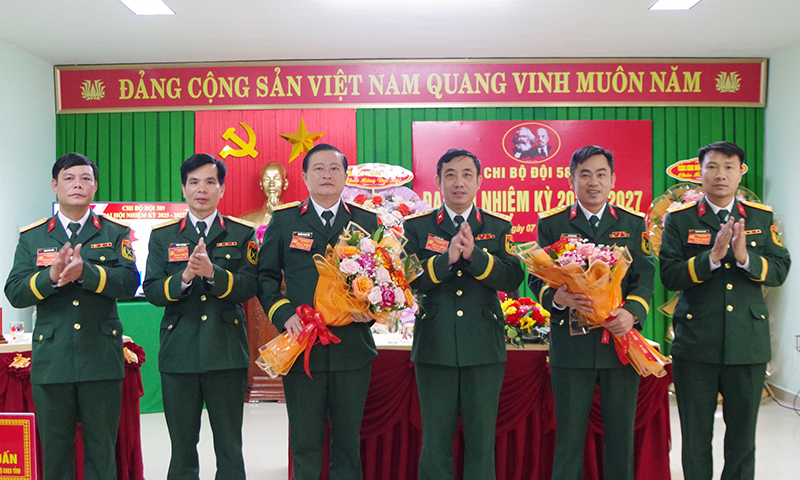 Đảng bộ Quân sự tỉnh: Hoàn thành chỉ đạo đại hội trước cấp chi bộ nhiệm kỳ 2025-2027