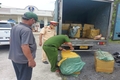 Liên tiếp bắt giữ các đối tượng vận chuyển nội tạng động vật và mỹ phẩm trái phép
