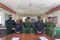 Đồn Biên phòng CKQT Lao Bảo: Bắt 2 vụ vận chuyển pháo trái phép trong một ngày