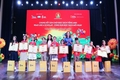 Hai học sinh Quảng Trị đoạt giải Nhì cuộc thi hùng biện tiếng Anh dành cho trẻ em về phòng chống thiên tai và thích ứng biến đổi khí hậu