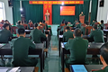 Đưa việc học tiếng Bru - Vân Kiều, tiếng Lào trở thành nhiệm vụ thường xuyên trong huấn luyện