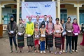 Trao tặng 135 suất quà cho người dân nghèo thôn Sa Trầm