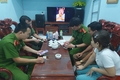 Xung kích giúp dân chuyển đổi số