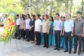Bộ trưởng Bộ Quốc phòng, Đại tướng Phan Văn Giang tri ân các anh hùng liệt sĩ và tặng quà các Anh hùng lực lượng vũ trang nhân dân, gia đình chính sách tại Quảng Trị