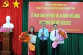 Trao tặng Huy hiệu 80 năm tuổi Đảng cho đảng viên lão thành