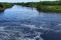 Phát hiện cống nước ngầm xả thải trái phép ra sông Sa Lung