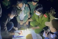 Bắt giữ 2 đối tượng vận chuyển hàng nghìn viên ma túy qua biên giới