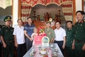 Trưởng Ban Tuyên giáo Tỉnh ủy Hồ Đại Nam thăm, tặng quà chiến sĩ tham gia Chiến dịch Điện Biên Phủ