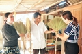 Giữ nghề truyền thống của cha ông