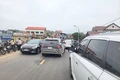 Dừng, đỗ xe “bát nháo” gây mất mỹ quan ở khu vực Trung tâm Văn hóa - Điện ảnh tỉnh
