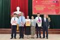 Bế giảng lớp bồi dưỡng lãnh đạo, quản lý cho cán bộ nước bạn Lào