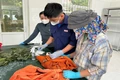 Tiếp nhận các cá thể động vật hoang dã để chăm sóc, cứu hộ