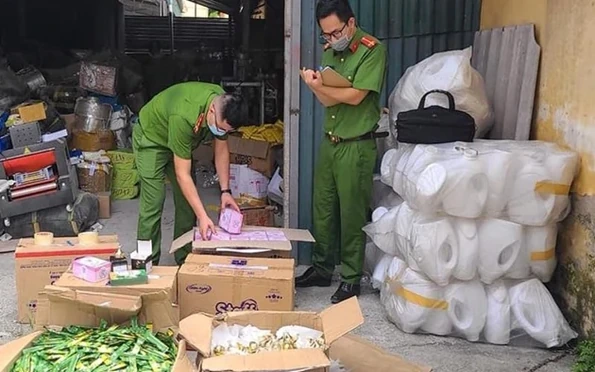 2 đối tượng lừa bán thực phẩm chức năng với giá cao đã trả lại tiền cho người mua