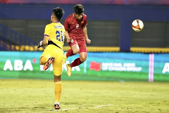 Chia điểm Thái Lan, U22 Việt Nam gặp Indonesia ở bán kết