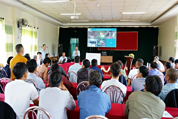 Tập huấn các kỹ năng phòng tránh tai nạn bom mìn và sơ cấp cứu ban đầu trong tuần tra bảo vệ rừng