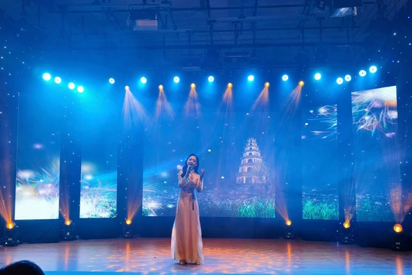Thương Huyền, “Ngôi sao tương lai”