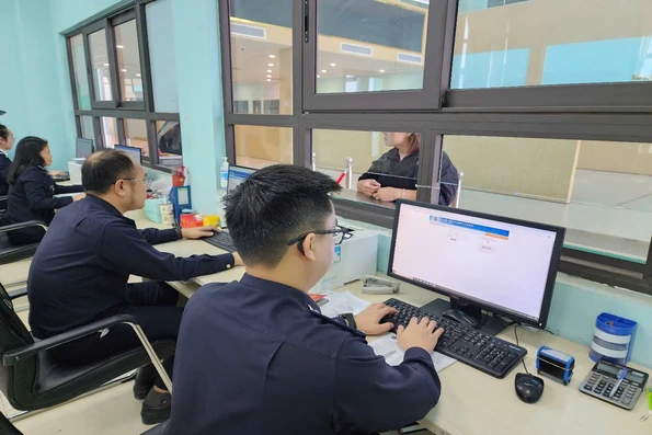 Thu nộp ngân sách nhà nước tại Cửa khẩu quốc tế La Lay tăng cao